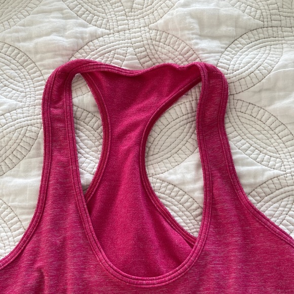 Lululemon hot pink Heather we loose fitting racerback tank. Size 2 - Picture 2 of 3